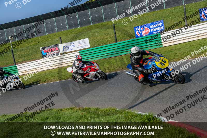 PJ Motorsport Photography 2018;enduro digital images;event digital images;eventdigitalimages;mallory park;mallory park photographs;mallory park trackday;mallory park trackday photographs;no limits trackdays;peter wileman photography;racing digital images;trackday digital images;trackday photos